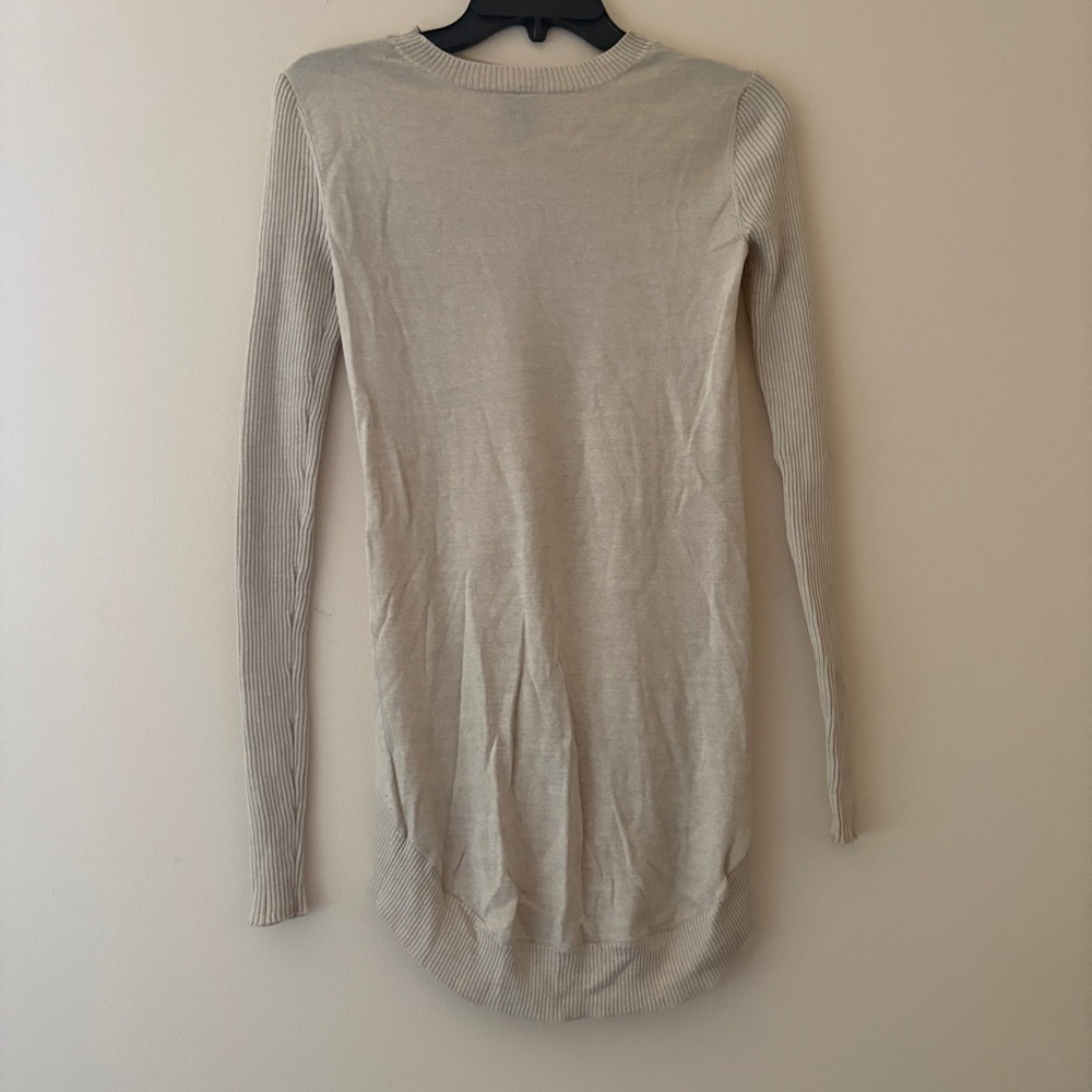 Vera Wang Lavender Label Wool High Low Tunic Sweater XS - Picture 2 of 4